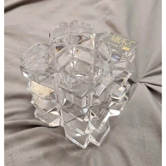 SKYLIGHT BY MIKASA CLEAR GLASS CUBE VOTIVE HOLDER 3" NEW IN BOX - Picture 2 of 3